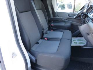 VOLKSWAGEN Crafter usata, con Park Distance Control