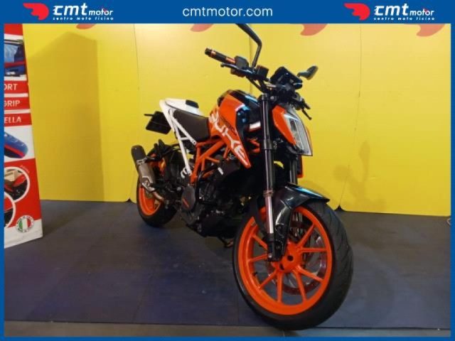 KTM 390 Duke usata 1