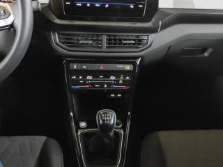 VOLKSWAGEN T-Cross usata 12