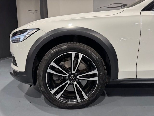 VOLVO V90 Cross Country usata, con Servosterzo