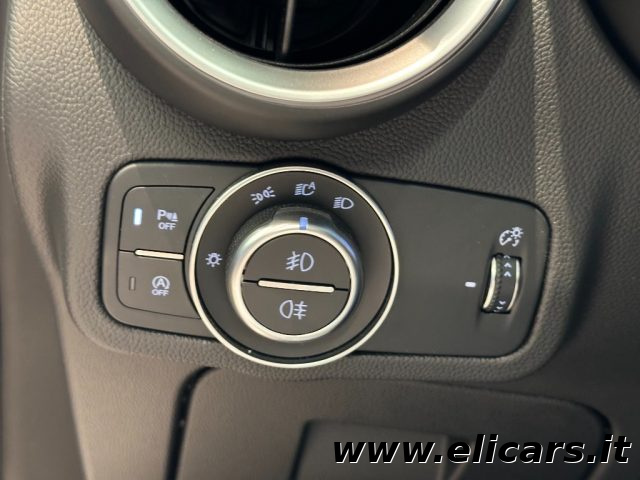 ALFA ROMEO Stelvio usata, con Interni in pelle