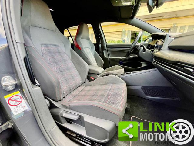 VOLKSWAGEN Golf usata, con Boardcomputer