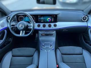 MERCEDES-BENZ E 220 usata, con Controllo automatico clima