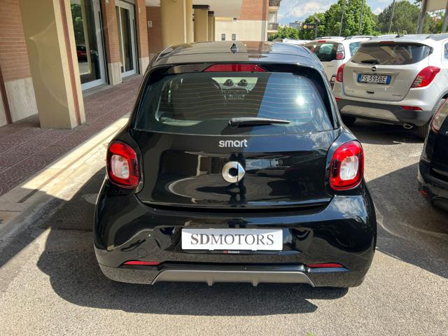 SMART ForFour usata, con Autoradio