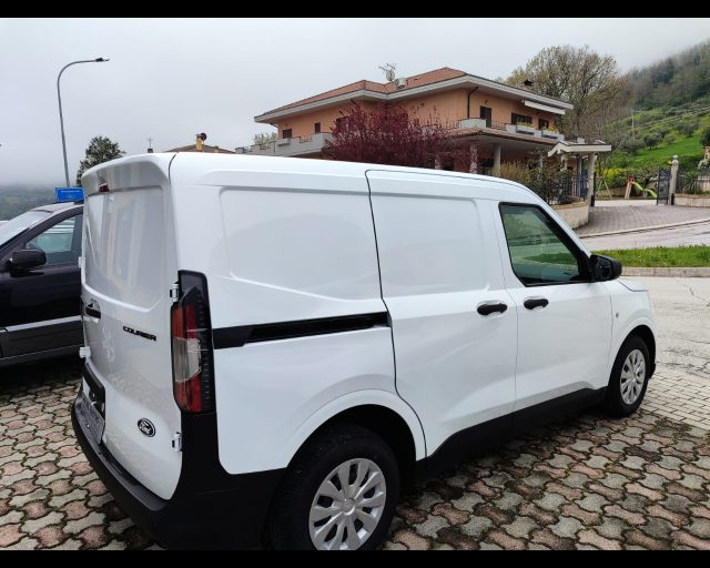FORD Transit Courier usata, con Specchietti laterali elettrici