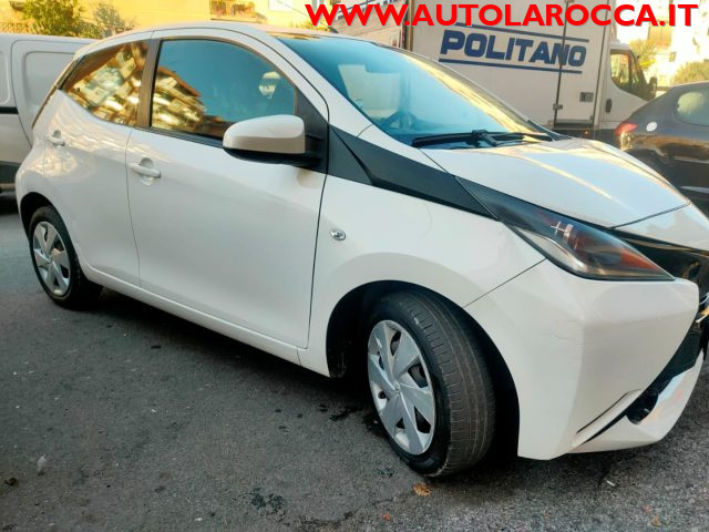 TOYOTA Aygo usata, con ABS