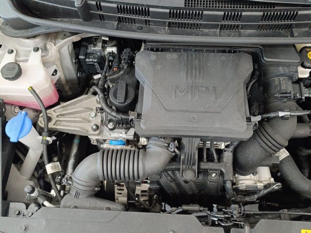 HYUNDAI i10 usata, con Controllo elettronico della corsia