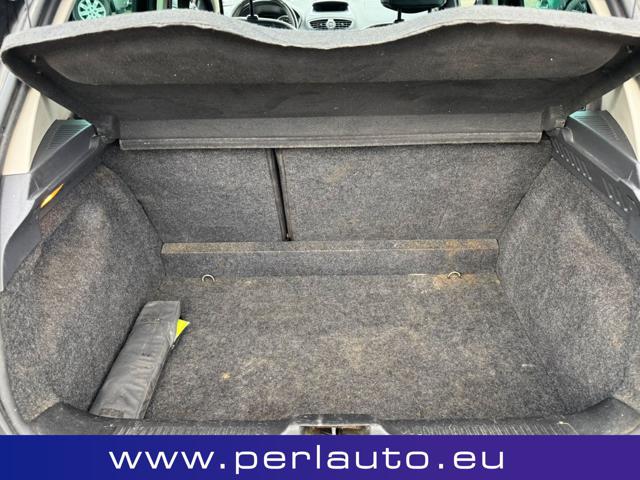 RENAULT Clio usata 13