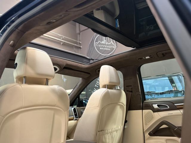PORSCHE Cayenne usata, con Cruise Control