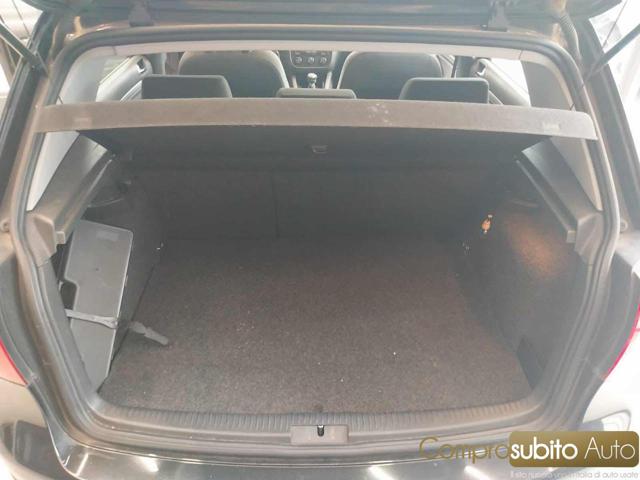 VOLKSWAGEN Golf usata 22
