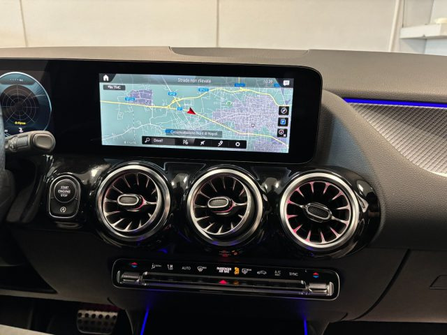 MERCEDES-BENZ GLA 180 usata, con Controllo elettronico della corsia