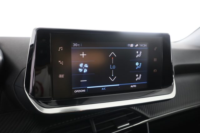 PEUGEOT 2008 usata 10