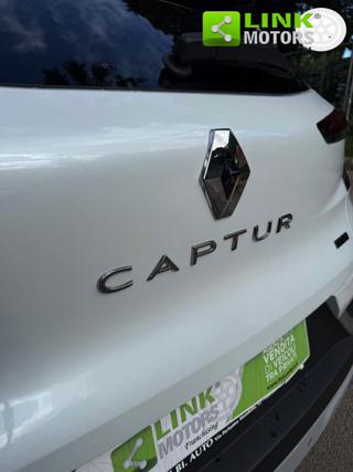 RENAULT Captur usata, con Telecamera per parcheggio assistito