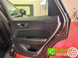 VOLVO XC60 usata, con Fari LED
