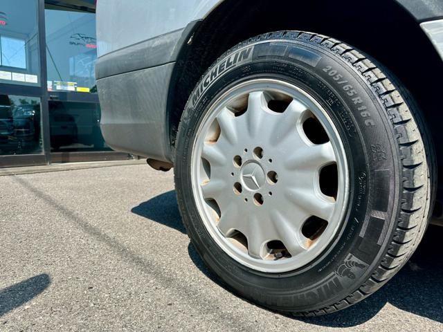 MERCEDES-BENZ Vito usata, con Controllo trazione
