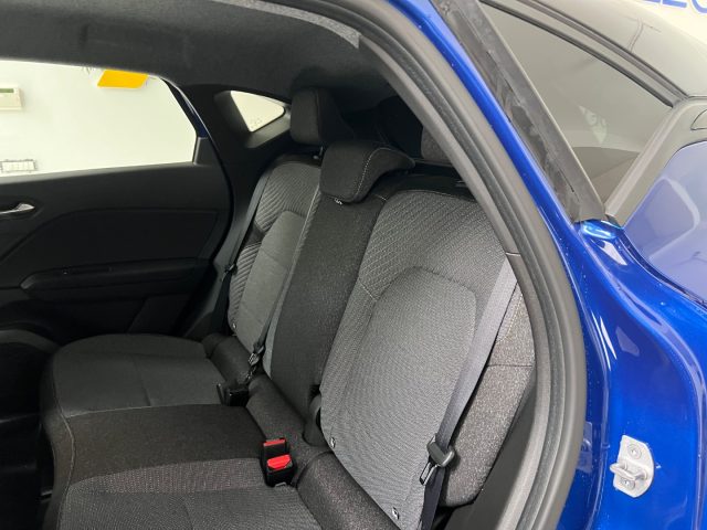 RENAULT Captur usata, con Fari LED