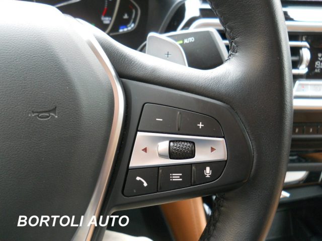 BMW X4 usata, con Autoradio digitale