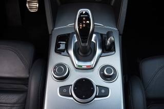 ALFA ROMEO Stelvio usata, con Volante in pelle