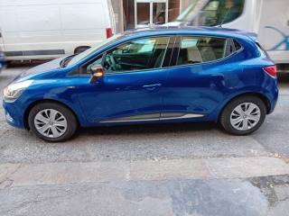 RENAULT Clio usata, con Autoradio