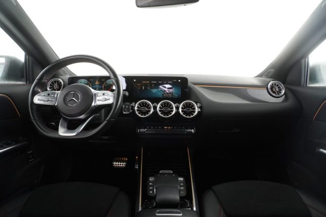 MERCEDES-BENZ CLA usata 11
