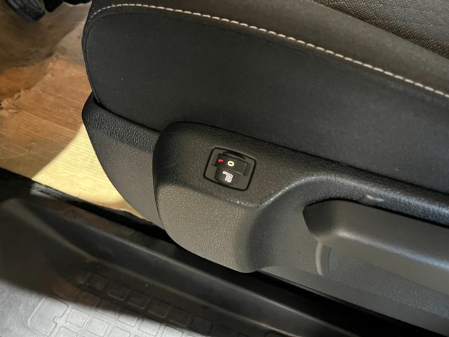 OPEL Zafira Life usata, con Sedili riscaldati