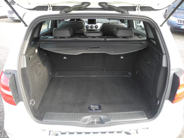 MERCEDES-BENZ B 180 usata, con ESP