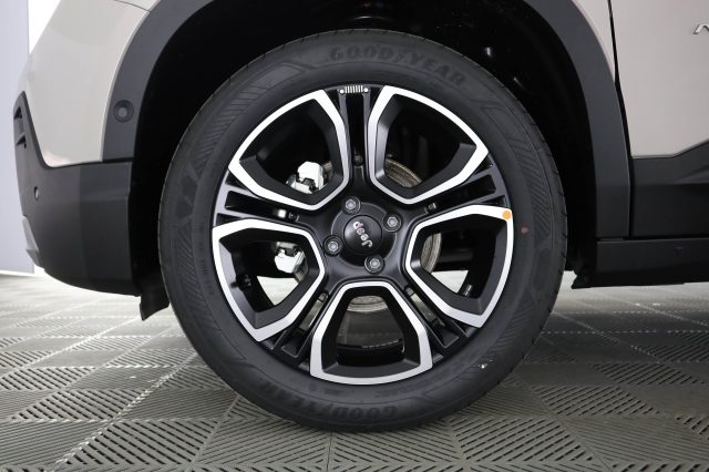 JEEP Avenger usata 14