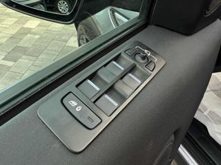 LAND ROVER Discovery Sport usata, con Regolazione elettrica sedili