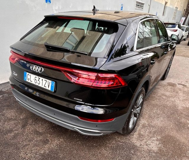 AUDI Q8 usata, con Alzacristalli elettrici