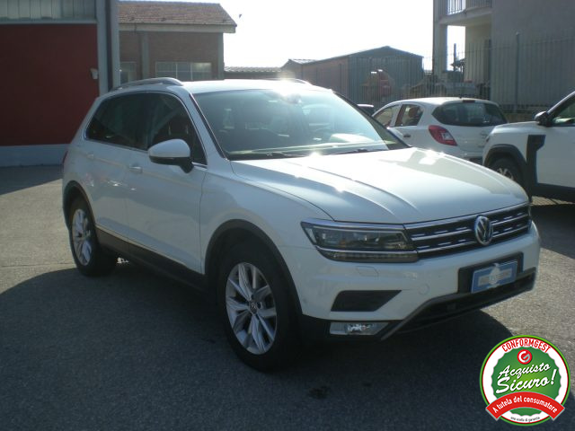 VOLKSWAGEN Tiguan usata, con Airbag