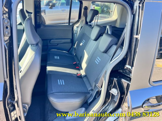 FORD Tourneo Courier usata, con Autoradio