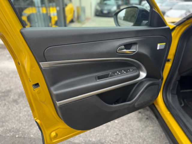 JEEP Avenger usata, con Portellone posteriore elettrico