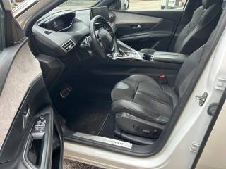 PEUGEOT 3008 usata, con Boardcomputer