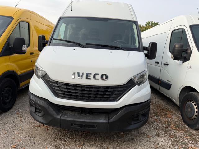 IVECO Daily usata, con Airbag
