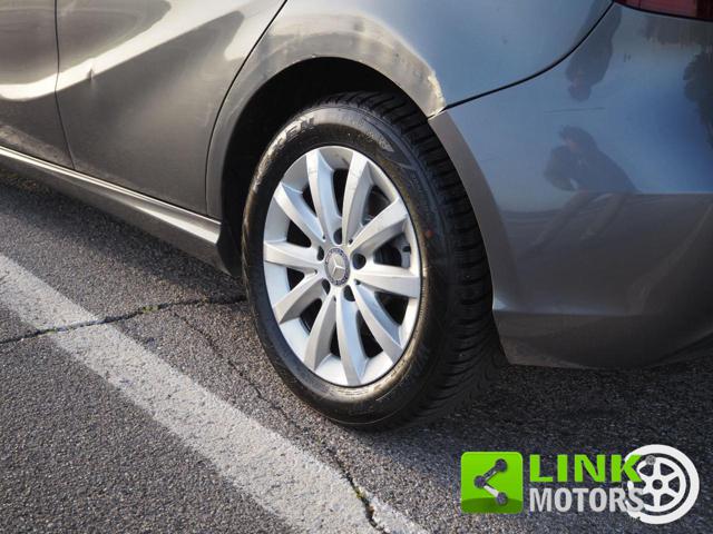 MERCEDES-BENZ A 180 usata 23
