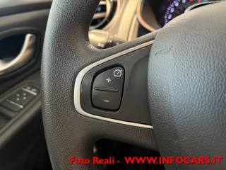 RENAULT Clio usata, con Autoradio digitale