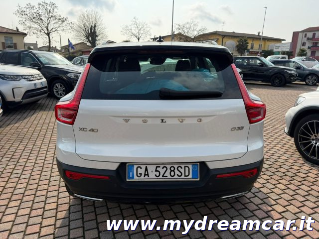 VOLVO XC40 usata, con ESP