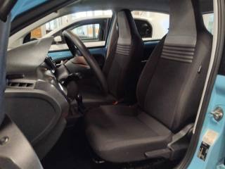 VOLKSWAGEN up! usata, con ESP