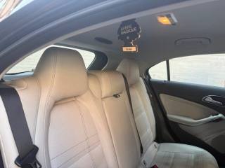 MERCEDES-BENZ A 200 usata, con Chiusura centralizzata