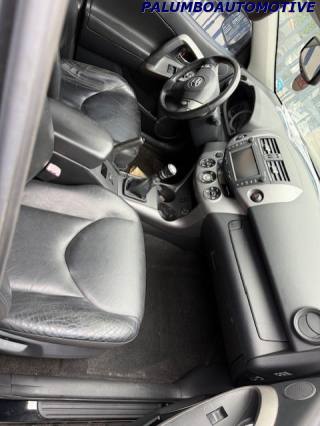 TOYOTA RAV 4 MY23 usata, con Autoradio