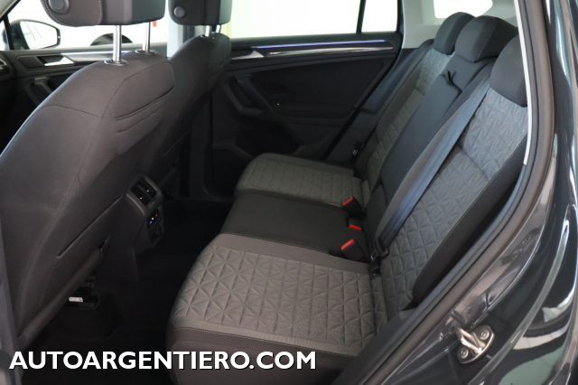 VOLKSWAGEN Tiguan usata, con Fari LED