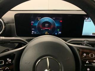 MERCEDES-BENZ CLA 180 usata, con Volante in pelle