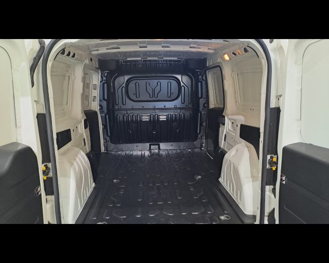 FIAT Doblo usata, con Start/Stop Automatico