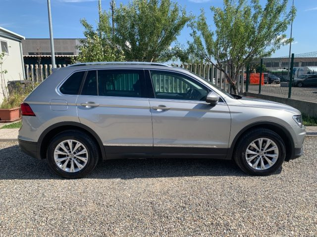 VOLKSWAGEN Tiguan usata, con Airbag Passeggero