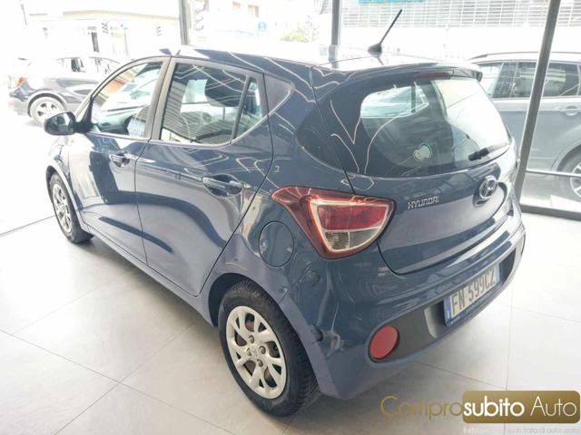 HYUNDAI i10 usata, con Autoradio