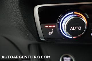 AUDI Q3 usata, con Sensori di parcheggio anteriori