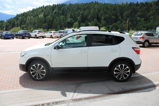 NISSAN Qashqai usata, con Boardcomputer