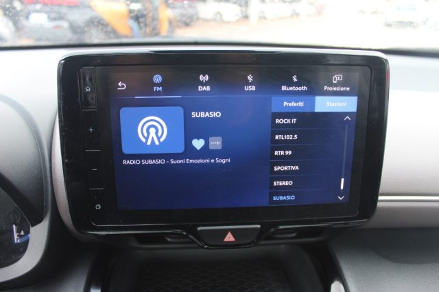 TOYOTA Yaris Cross usata, con Specchietti laterali elettrici