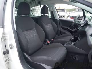 PEUGEOT 208 usata, con ESP
