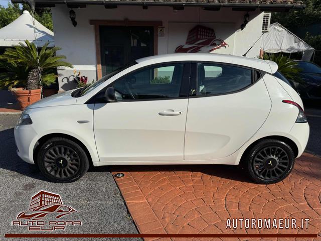 LANCIA Ypsilon usata, con Airbag
